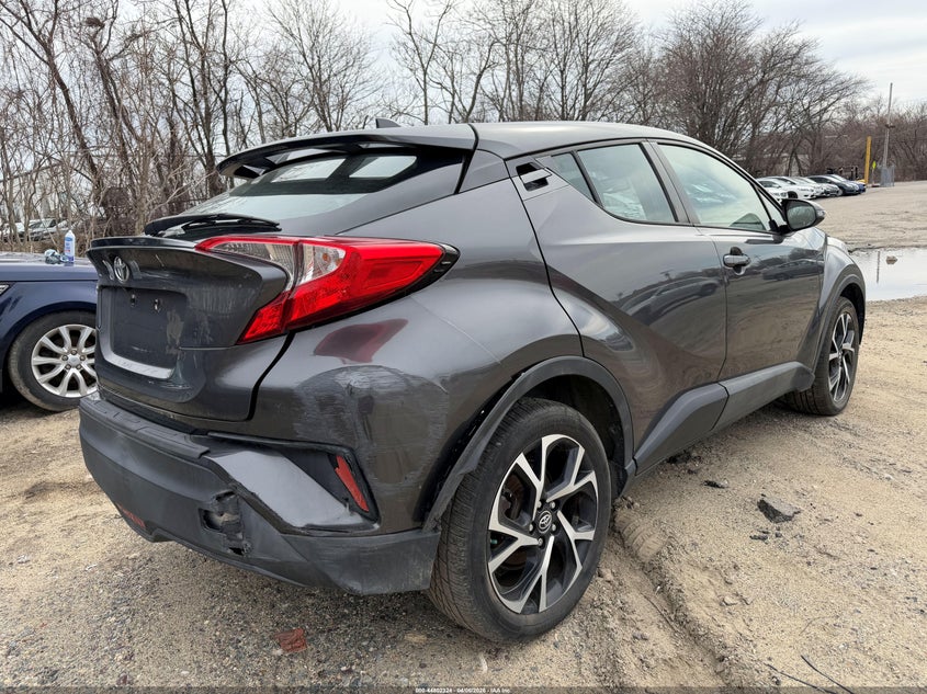 2018 Toyota C-Hr Xle/Xle Premium