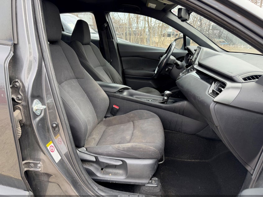 2018 Toyota C-Hr Xle/Xle Premium