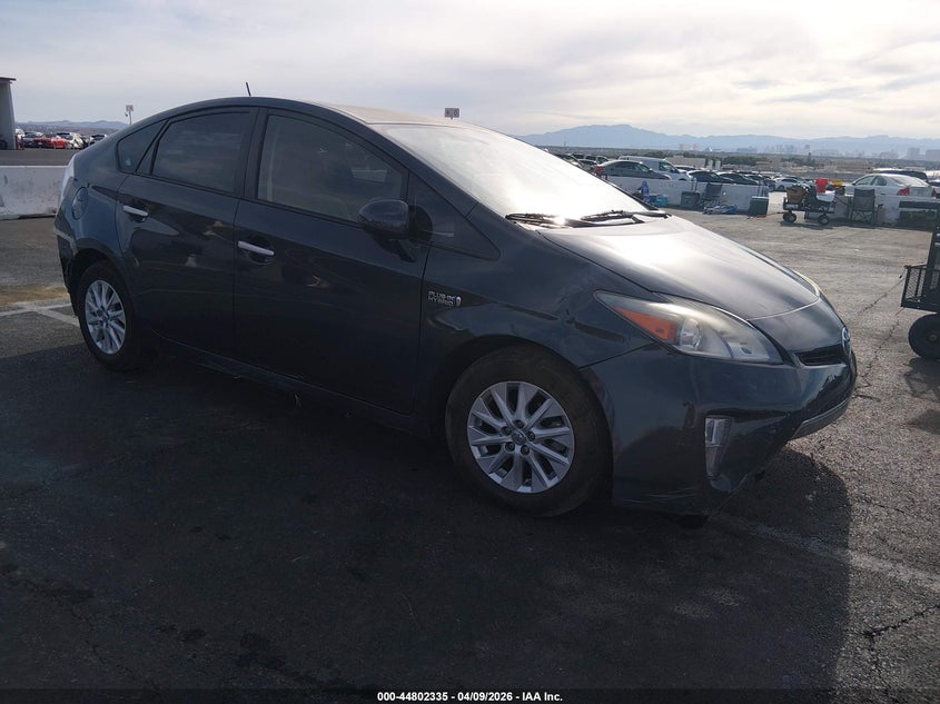 2014 Toyota Prius Plug-In