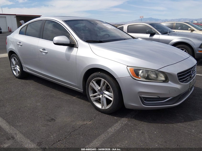 2015 Volvo S60 T5 Premier Plus
