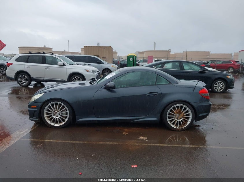 2010 Mercedes-Benz Slk 300 VIN: WDBWK5EA3AF230437 Lot: 44802460