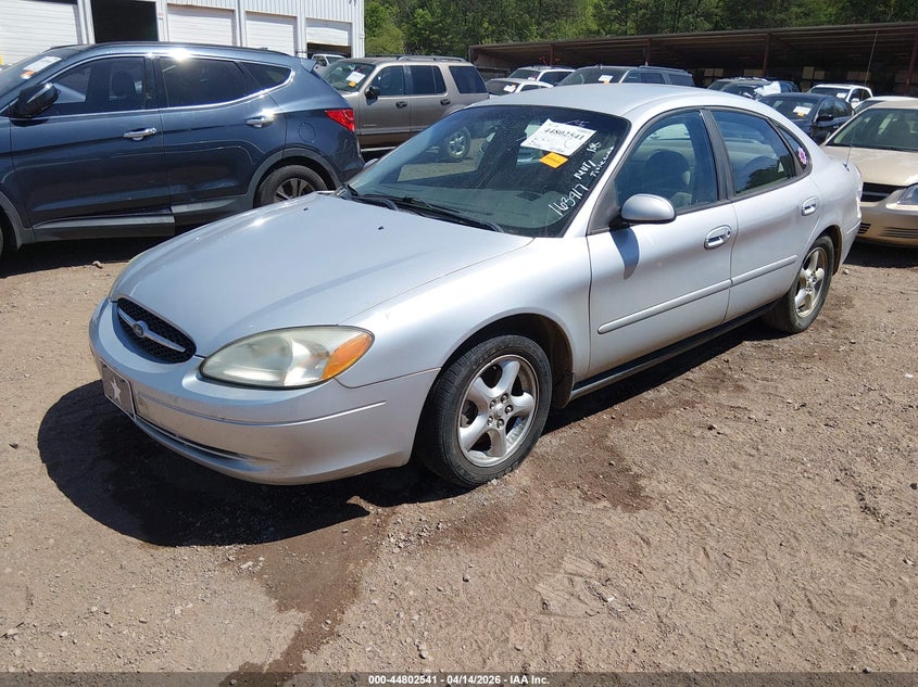 2003 Ford Taurus Se