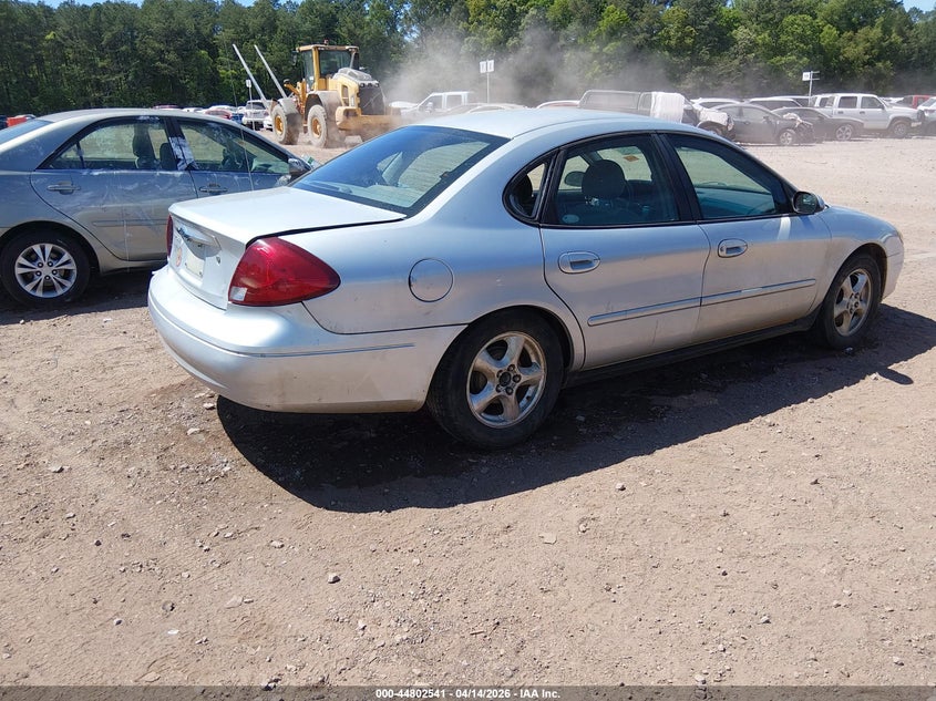 2003 Ford Taurus Se