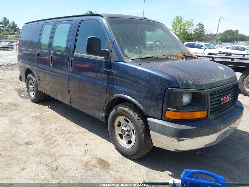 2005 GMC Savana Standard