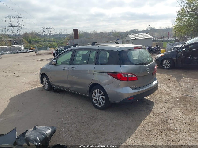 2013 Mazda Mazda5 Sport