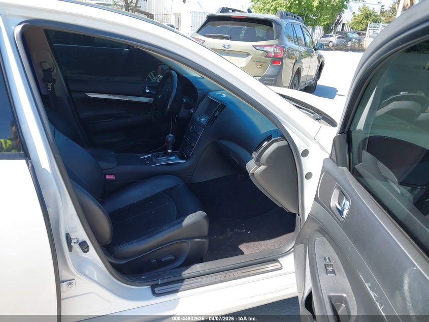 2010 Infiniti G37 Journey