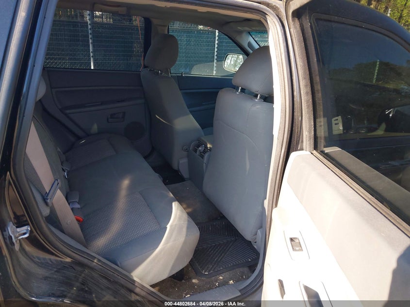 2007 Jeep Grand Cherokee Laredo VIN: 1J8GR48K17C678338 Lot: 44802684