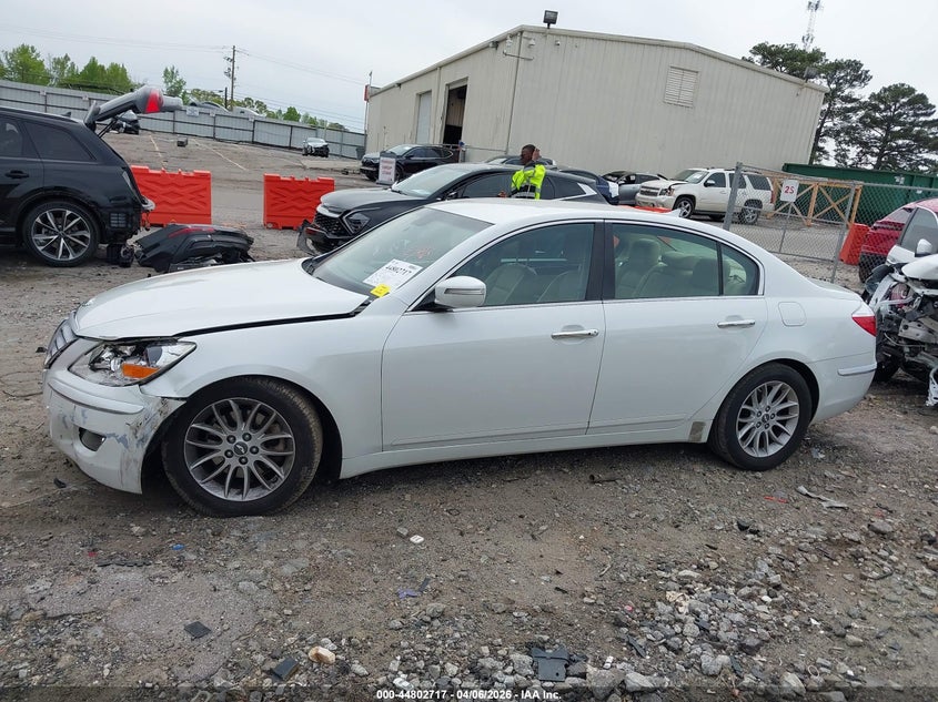 2011 Hyundai Genesis 3.8 VIN: KMHGC4DE3BU114729 Lot: 44802717