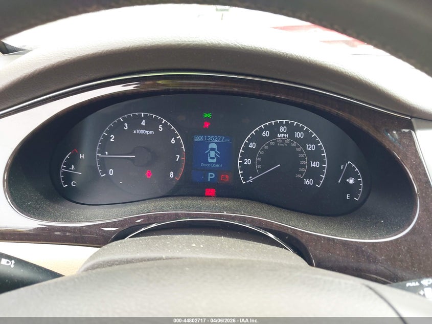 2011 Hyundai Genesis 3.8 VIN: KMHGC4DE3BU114729 Lot: 44802717