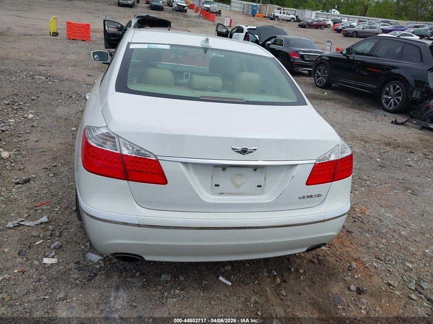 2011 Hyundai Genesis 3.8 VIN: KMHGC4DE3BU114729 Lot: 44802717