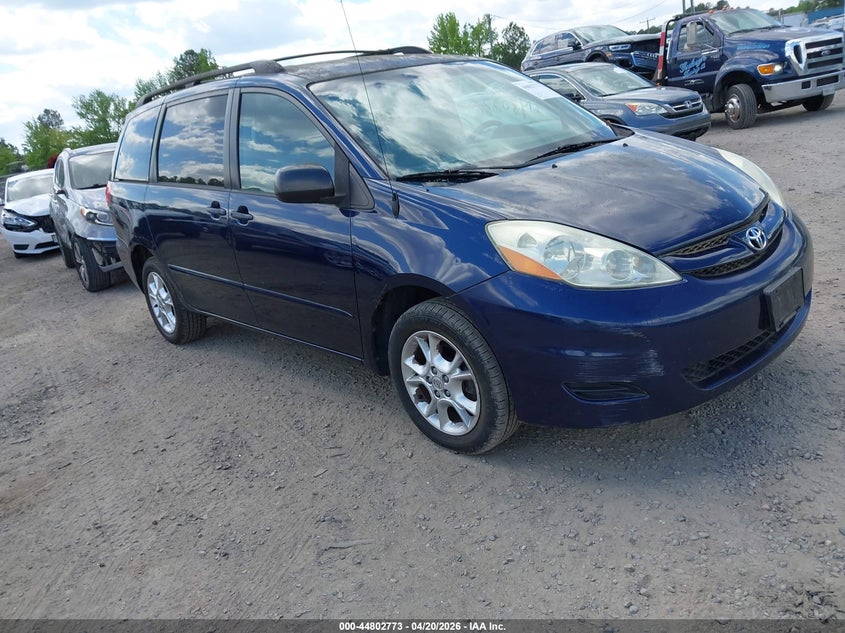 2006 Toyota Sienna Le