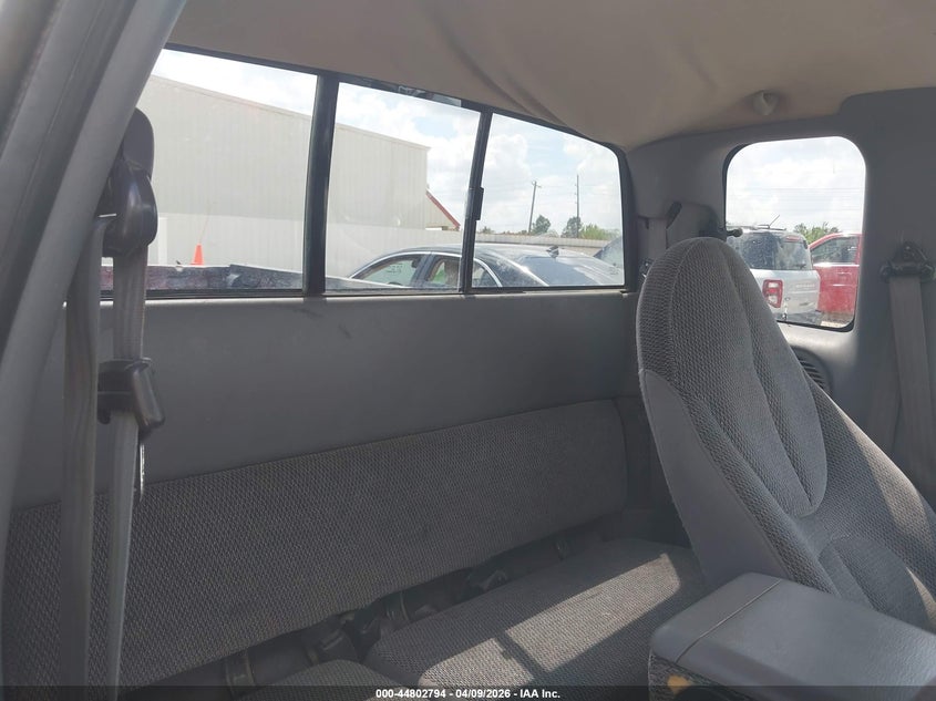 1998 Dodge Dakota Slt/Sport VIN: 1B7GG22Y4WS573389 Lot: 44802794