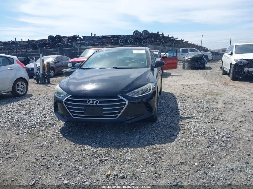2017 Hyundai Elantra Se 5NPD84LF1HH132510 photo 1