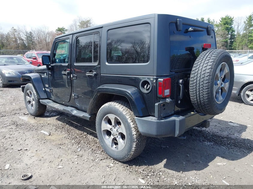 2016 Jeep Wrangler Unlimited Sahara