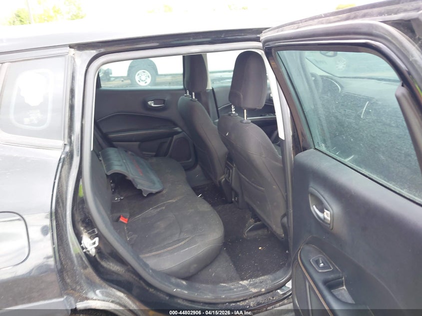 2018 Jeep Compass Sport Fwd VIN: 3C4NJCABXJT468987 Lot: 44802906