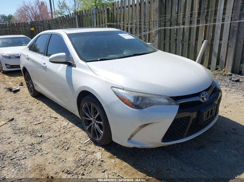 2017 Toyota Camry Xse
