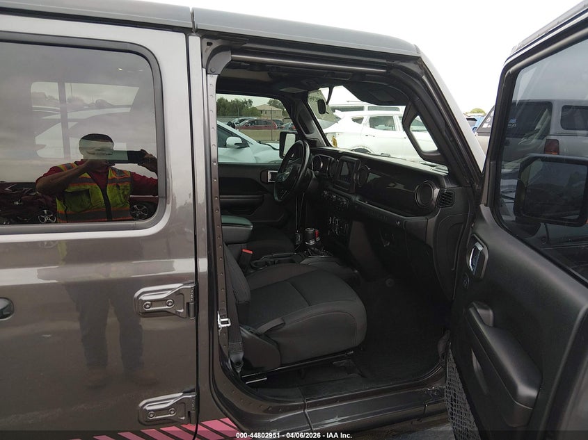 2021 Jeep Wrangler Unlimited Sport Altitude 4X4