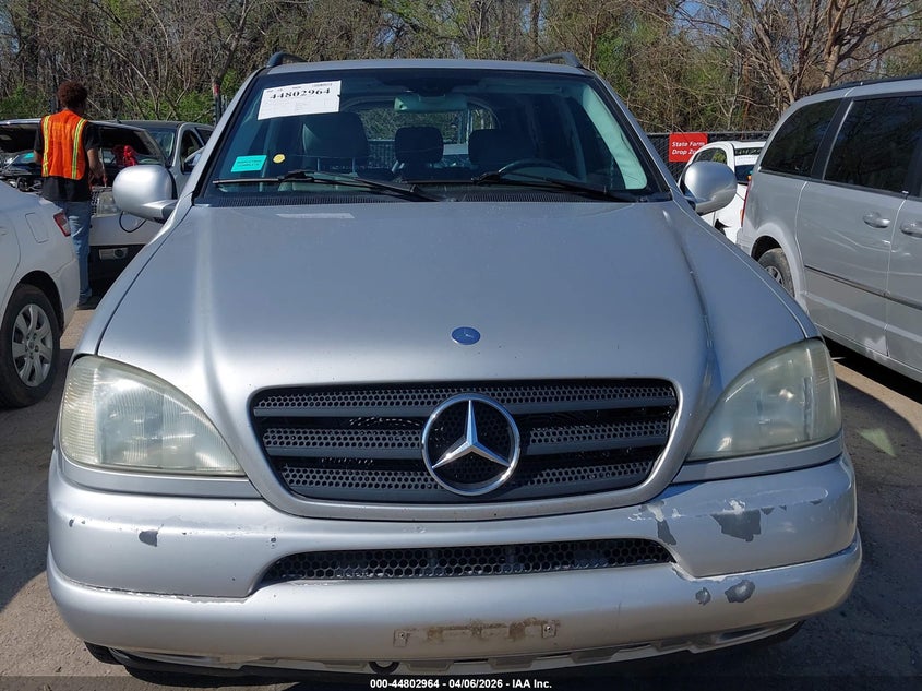 2001 Mercedes-Benz Ml 430 VIN: 4JGAB72E01A258249 Lot: 44802964