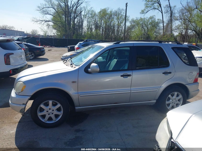 2001 Mercedes-Benz Ml 430 VIN: 4JGAB72E01A258249 Lot: 44802964