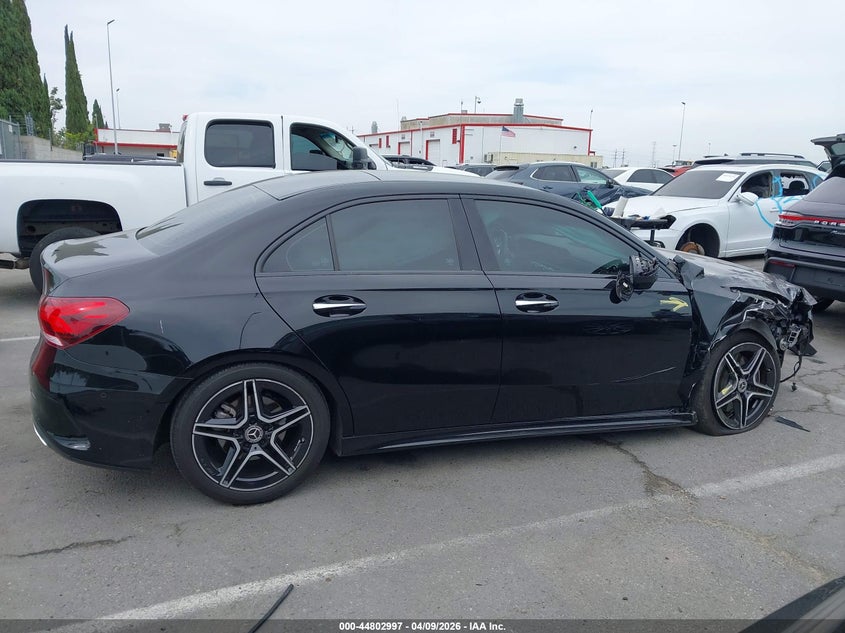 2019 Mercedes-Benz A 220 VIN: WDD3G4EB4KW024964 Lot: 44802997