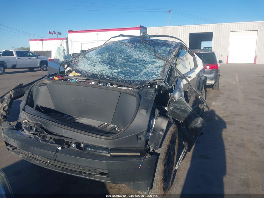 2024 Tesla Cybertruck All-Wheel Drive VIN: 7G2CEHED6RA037068 Lot: 44803012