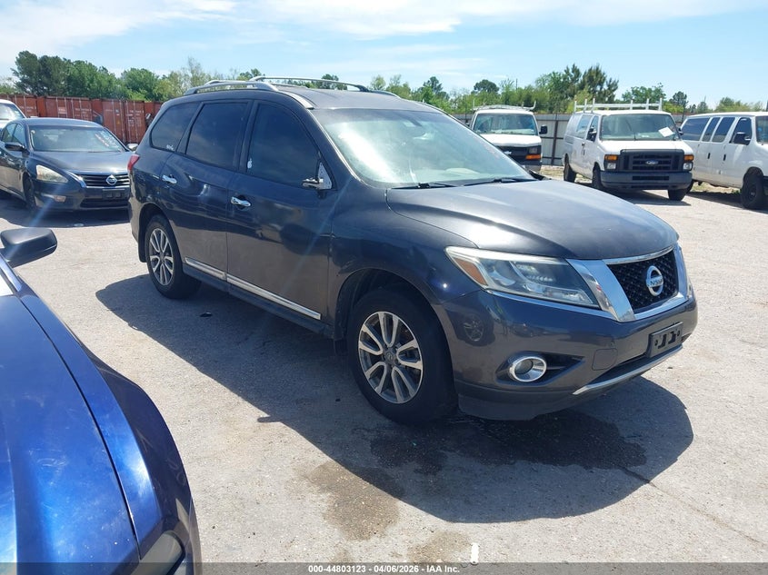 2013 Nissan Pathfinder Sl