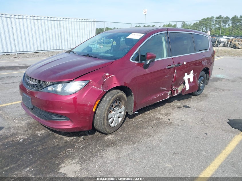 2021 Chrysler Voyager L