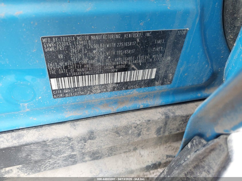 VIN 4T3R6RFV9MU025672 2021 TOYOTA RAV4 HYBRID XLE