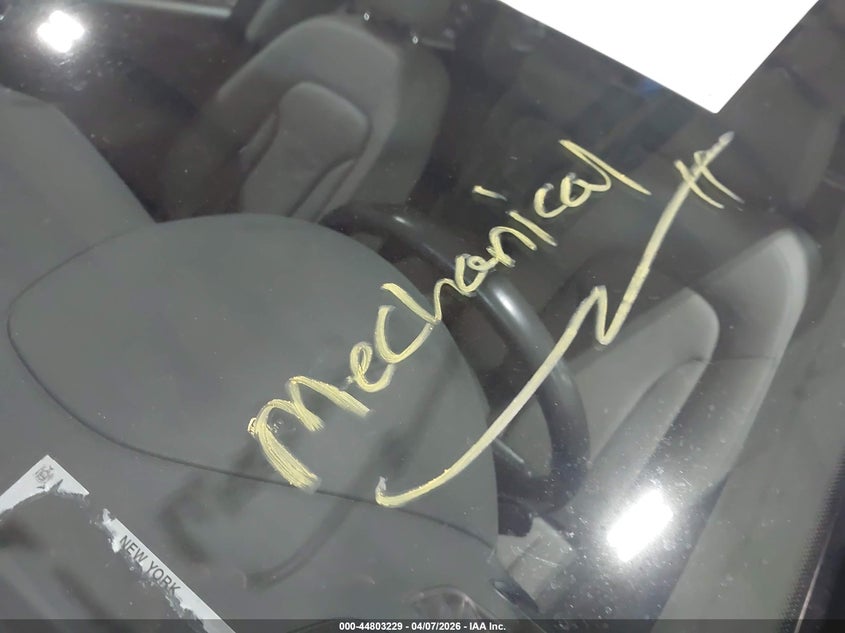 WA1CFAFP1CA027660 2012 Audi Q5 2.0 2.0T Premium black