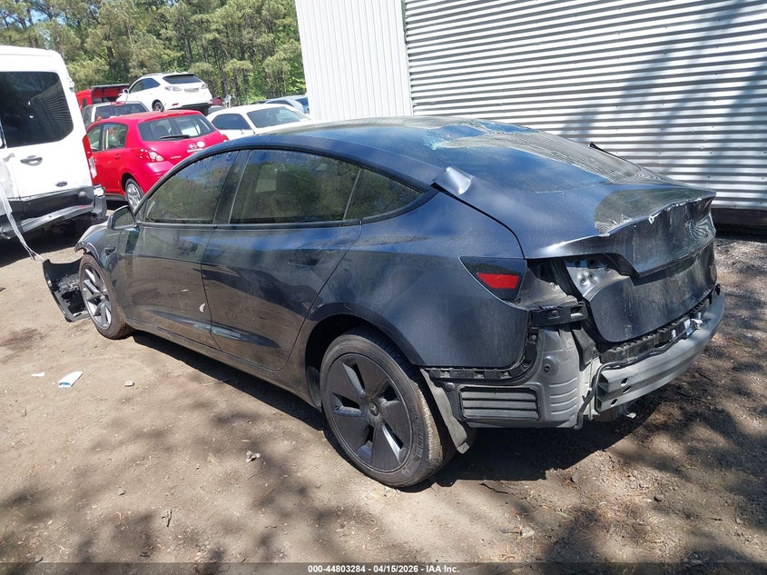 2022 Tesla Model 3 Long Range Dual Motor All-Wheel Drive