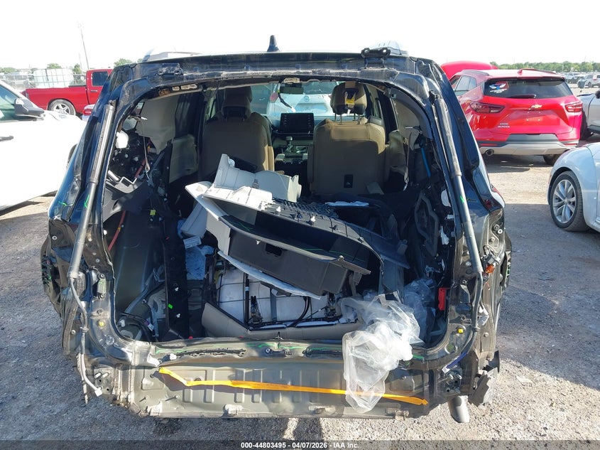 2021 Toyota Sienna Limited VIN: 5TDZSKFCXMS033279 Lot: 44803495