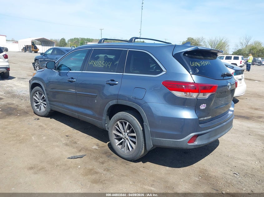 2019 Toyota Highlander Xle