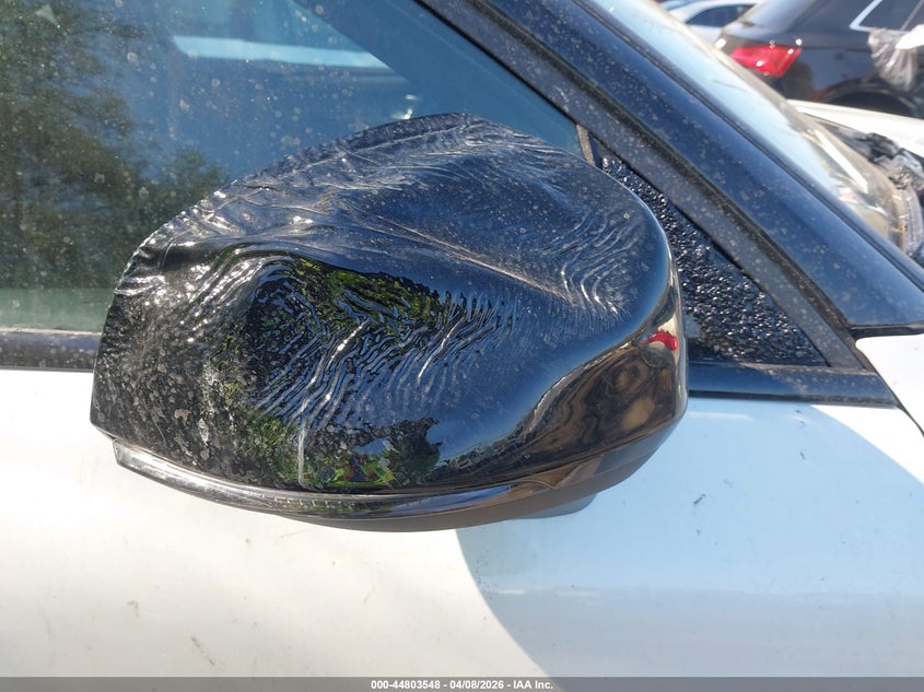 2019 Volvo Xc40 T5 R-Design VIN: YV4162UM8K2123285 Lot: 44803548