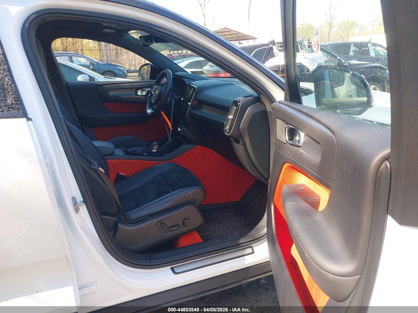 2019 Volvo Xc40 T5 R-Design