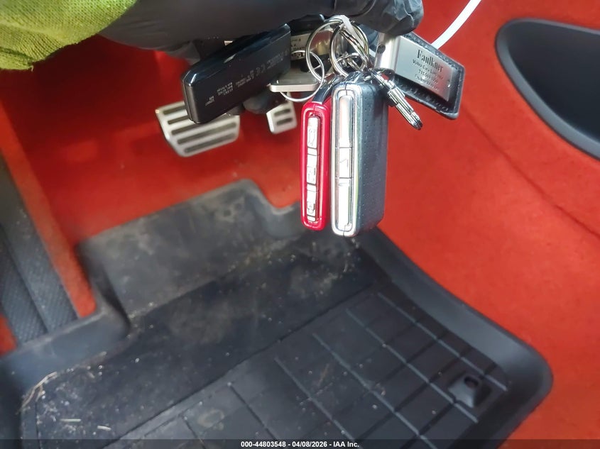 2019 Volvo Xc40 T5 R-Design VIN: YV4162UM8K2123285 Lot: 44803548