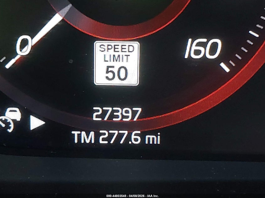 2019 Volvo Xc40 T5 R-Design VIN: YV4162UM8K2123285 Lot: 44803548