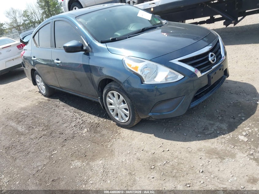 2016 Nissan Versa 1.6 Sv