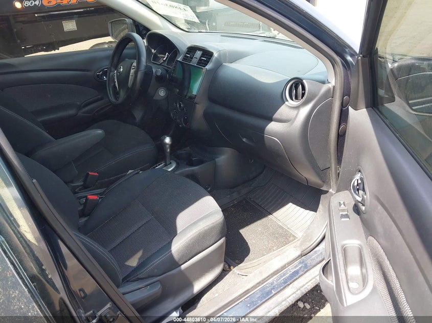 2016 Nissan Versa 1.6 Sv