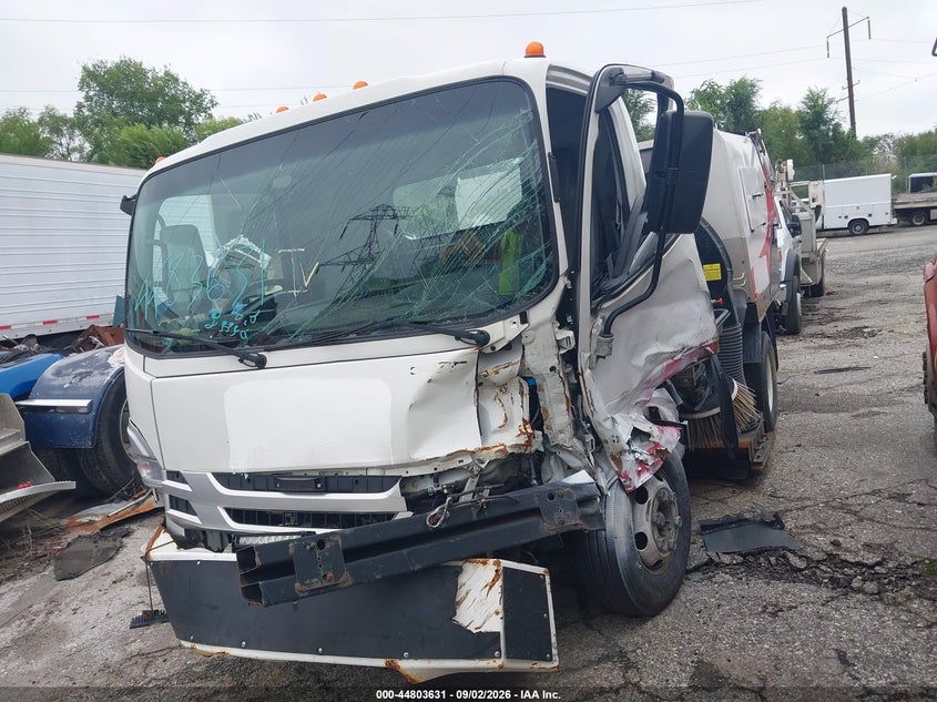 2024 ISUZU NPR auction photo 2
