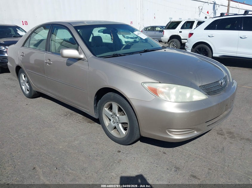 2004 Toyota Camry Le