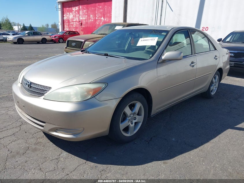2004 Toyota Camry Le