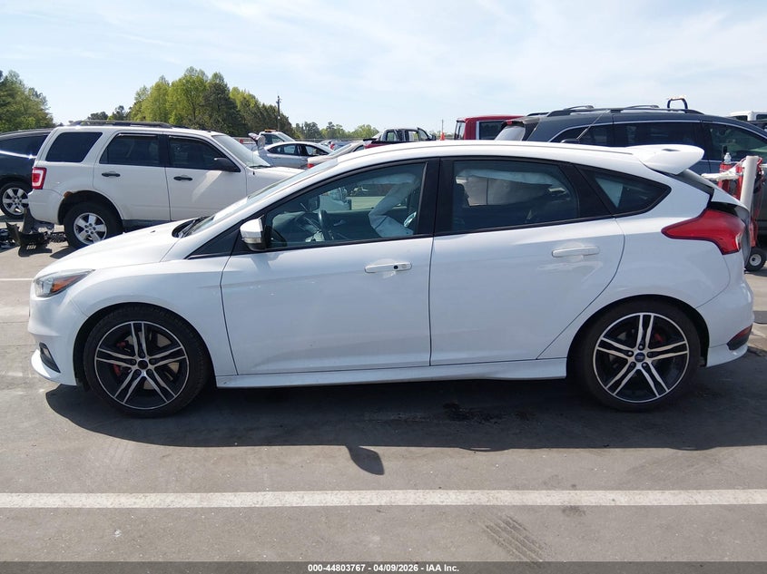 2018 Ford Focus St VIN: 1FADP3L92JL307667 Lot: 44803767