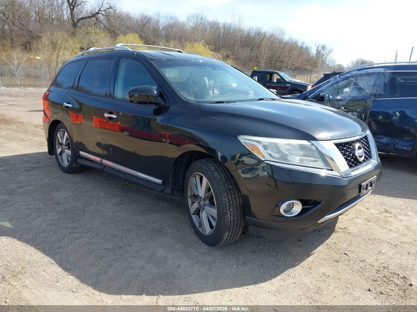 2013 Nissan Pathfinder Platinum