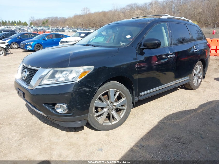 2013 Nissan Pathfinder Platinum