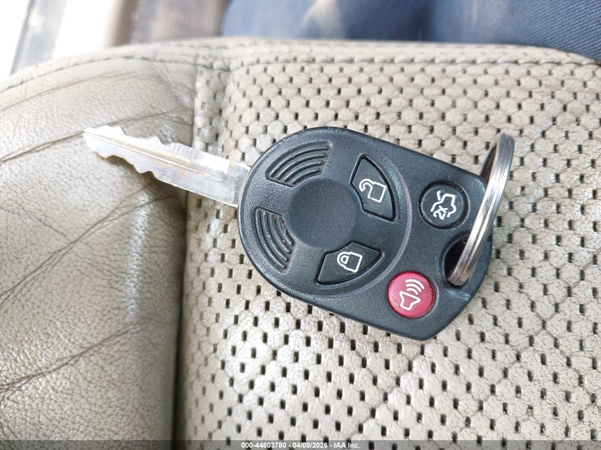 2008 Ford Taurus Limited VIN: 1FAHP25W98G136241 Lot: 44803780