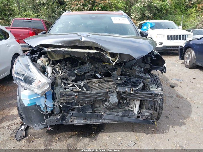 VIN 3N1CP5DV8LL560158 2020 NISSAN KICKS SR XTRONIC CVT