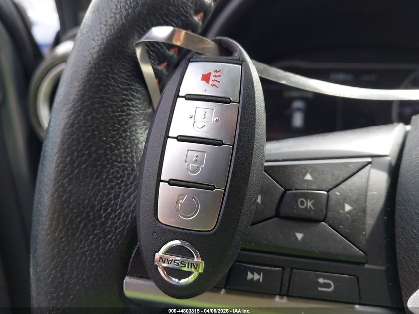 VIN 3N1CP5DV8LL560158 2020 NISSAN KICKS SR XTRONIC CVT