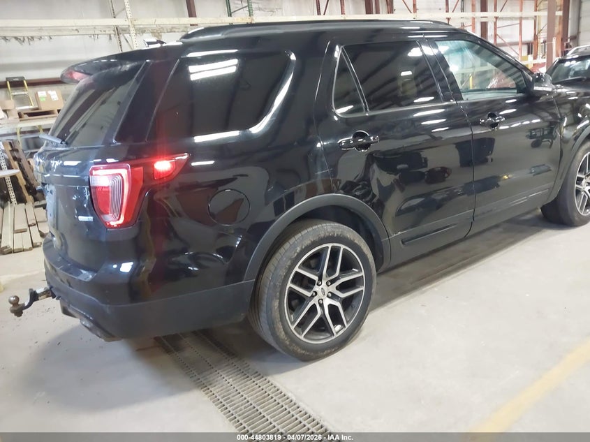 Vin: 1fm5k8gt7hgd66289, lot: 45301087, ford explorer sport 20174