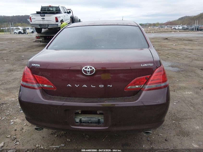 2008 Toyota Avalon Limited VIN: 4T1BK36B88U284717 Lot: 44803866