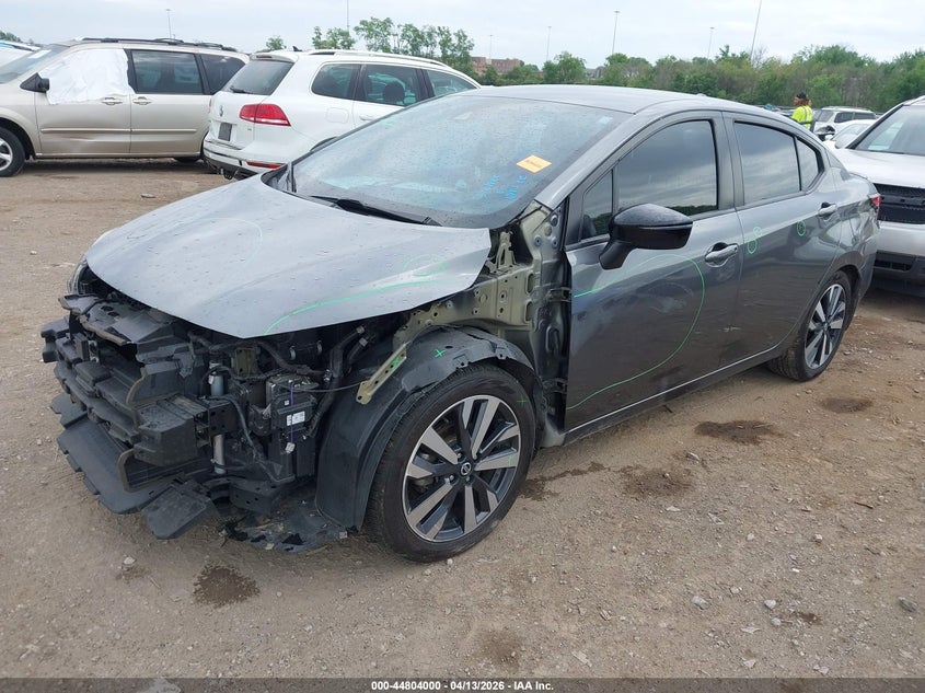 2020 Nissan Versa Sr Xtronic Cvt